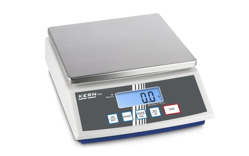 电子精密秤，重达 6 kg，分辨率 0.5 g