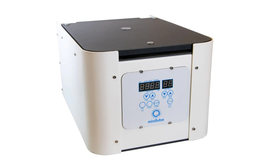 带水平转子的 Minitube 离心机， 230 V