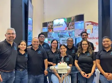  在AMVEC上获得顶级猪繁殖研究奖