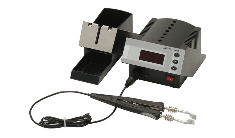 Manual sealing unit for straws, uses heat